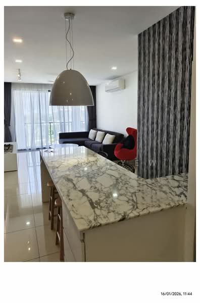 Upper East @ Tiger Lane untuk Untuk Disewa - RM 2,800 /bulan, Mac 2026 - Living Room - PropertyGuru.com.my