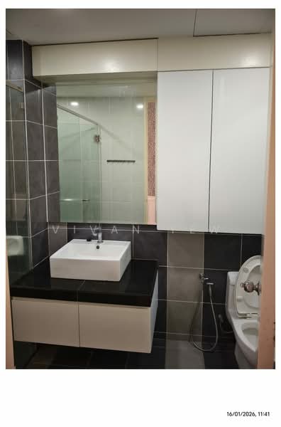 Upper East @ Tiger Lane untuk Untuk Disewa - RM 2,800 /bulan, Mac 2026 - Master Bathroom - PropertyGuru.com.my