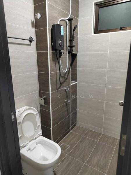 2-storey Terraced House for Rent in Johor Bahru (Johor) - Alex How - Bathroom - PropertyGuru.com.my