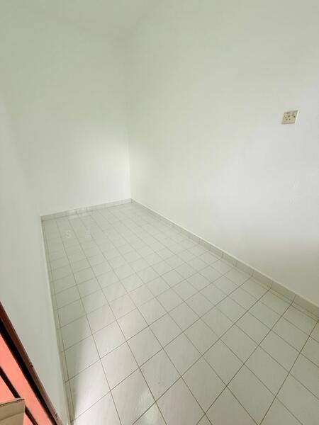 Taman Johor Jaya untuk Untuk Dijual - RM 895,000, Mac 2026 - Interior - PropertyGuru.com.my