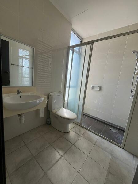 Condominium for Rent at The Brezza - Ryan Sim - Bathroom - PropertyGuru.com.my