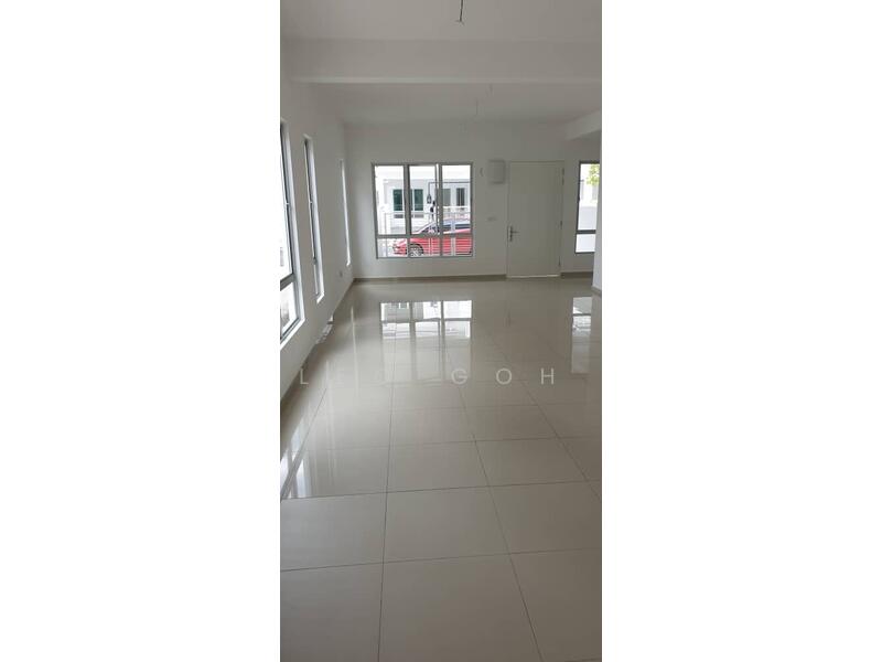 2-storey Terraced House for Sale in Seremban (Negeri Sembilan) - Leo Goh - Living Room - PropertyGuru.com.my