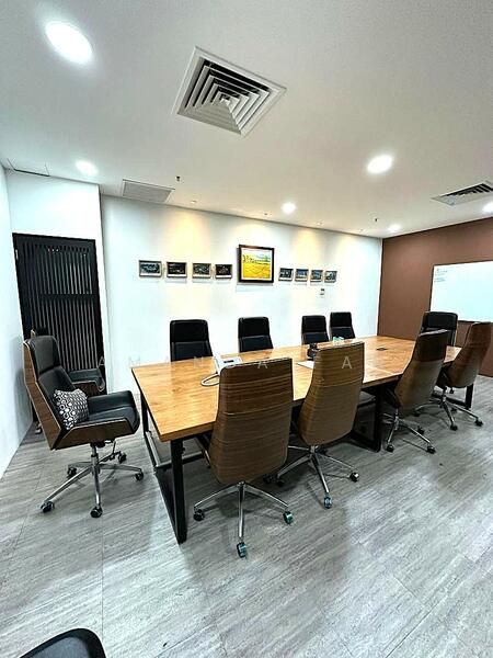 Office for Rent in KL City Centre (Kuala Lumpur) - Amanda Fan - Meeting Room - PropertyGuru.com.my