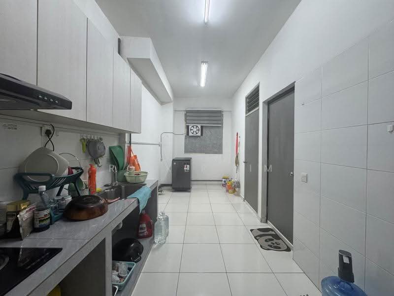 Service Residence for Sale at The Sky Executive Suites - Rocker Lim - Kitchen - PropertyGuru.com.my