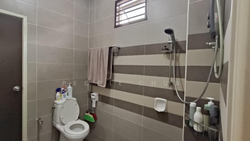 Ehsan Jaya untuk Untuk Disewa - RM 2,800 /bulan, Feb 2026 - Bathroom - PropertyGuru.com.my