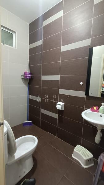 Ehsan Jaya untuk Untuk Disewa - RM 2,800 /bulan, Feb 2026 - Bathroom - PropertyGuru.com.my