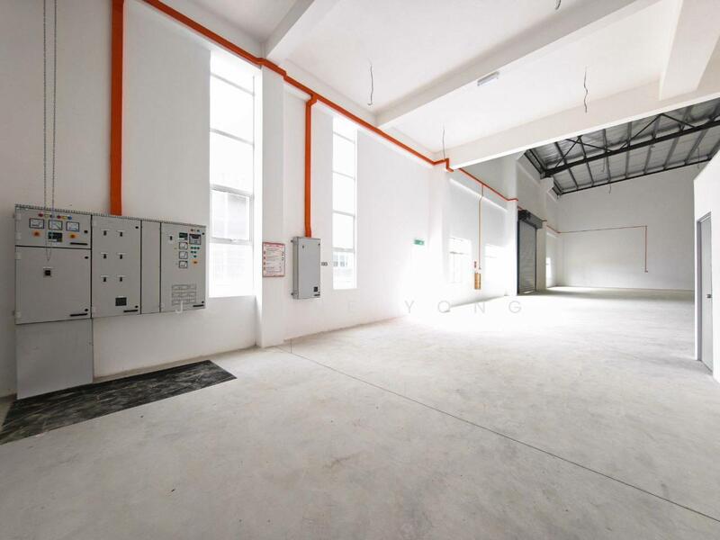 1.5 Storey Cluster Factory @ Frontier Business Park, Desa Cemerlang, Ulu Tiram, Johor untuk Untuk Disewa - RM 12,500 /bulan, Mac 2026 - Interior - PropertyGuru.com.my