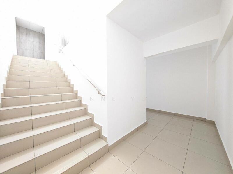 1.5 Storey Cluster Factory @ Frontier Business Park, Desa Cemerlang, Ulu Tiram, Johor untuk Untuk Disewa - RM 12,500 /bulan, Mac 2026 - Entrance - PropertyGuru.com.my