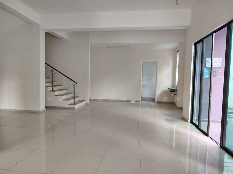 Semi-Detached House for Sale in Taman Ozana Impian (Bukit Katil) - Ngee Wang Tan - Interior - PropertyGuru.com.my