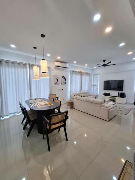 2-storey Terraced House for Sale in Semenyih (Selangor) - Azli Ibrahim - Living Room - PropertyGuru.com.my