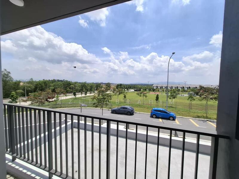 2-storey Terraced House for Sale in Semenyih (Selangor) - Azli Ibrahim - Exterior - PropertyGuru.com.my