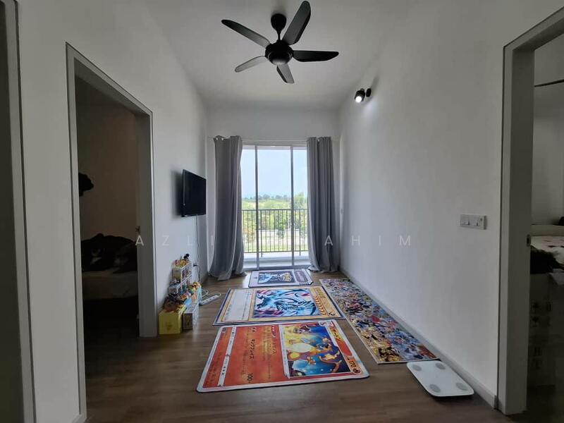 2-storey Terraced House for Sale in Semenyih (Selangor) - Azli Ibrahim - Living Room - PropertyGuru.com.my