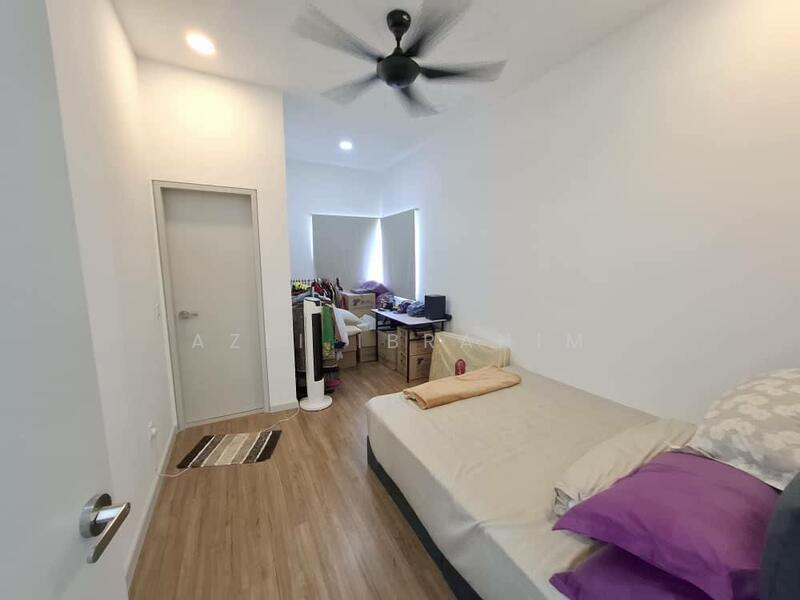 2-storey Terraced House for Sale in Semenyih (Selangor) - Azli Ibrahim - Bedroom - PropertyGuru.com.my