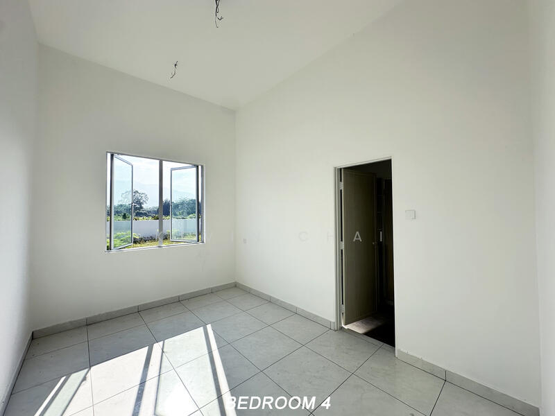 Semi-Detached House for Sale in Kampar (Perak) - Kevin Chai - Bedroom 4 - PropertyGuru.com.my