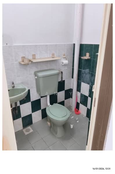 Taman Shatin Baru untuk Untuk Dijual - RM 238,000, Mac 2026 - Master Bathroom - PropertyGuru.com.my