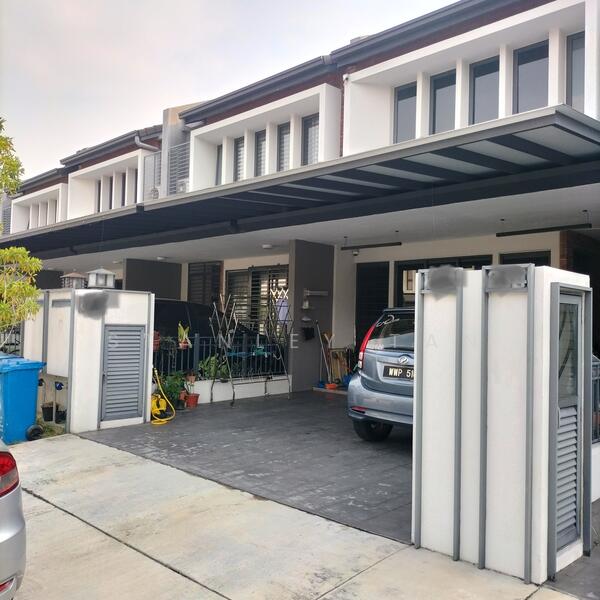 Rumah Teres untuk Dijual di Elmina (Shah Alam) - Stanley Tan - Exterior - PropertyGuru.com.my
