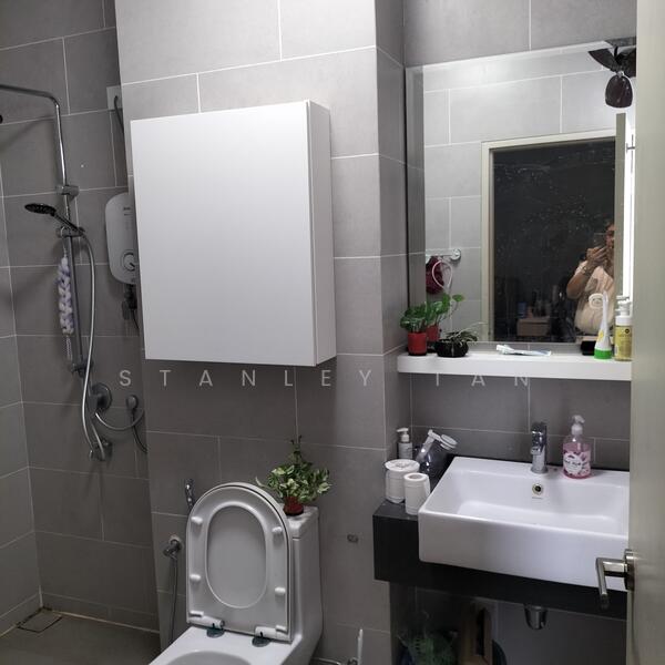 Rumah Teres untuk Dijual di Elmina (Shah Alam) - Stanley Tan - Bathroom - PropertyGuru.com.my
