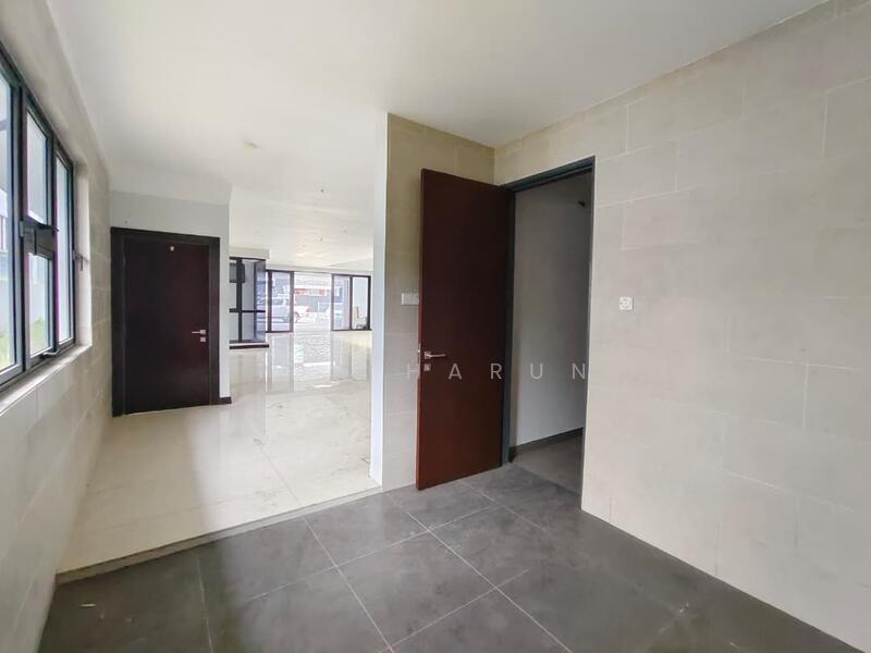 Semi-Detached House for Sale in Alam Nusantara (Setia Alam) - Ida Harun - Interior - PropertyGuru.com.my