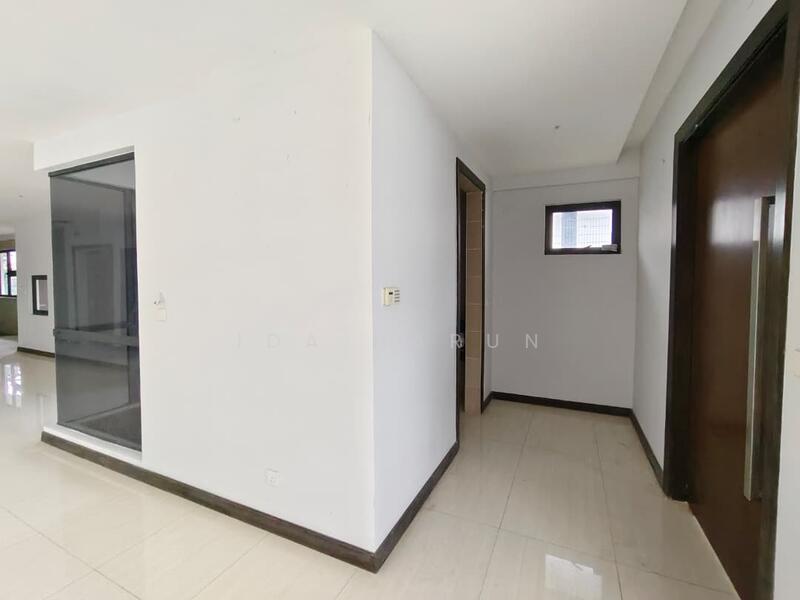 Semi-Detached House for Sale in Alam Nusantara (Setia Alam) - Ida Harun - Corridor - PropertyGuru.com.my