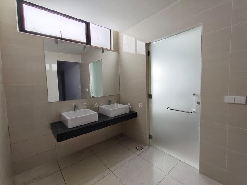 Semi-Detached House for Sale in Alam Nusantara (Setia Alam) - Ida Harun - Bathroom - PropertyGuru.com.my