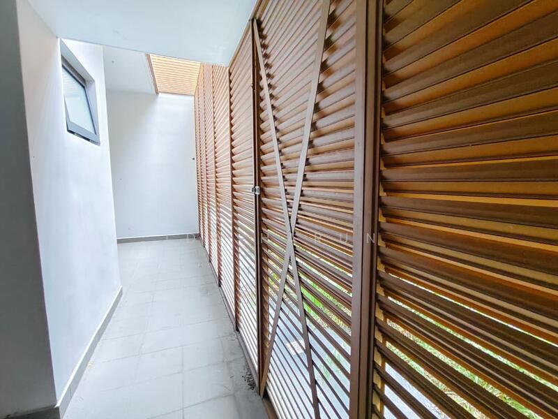 Semi-Detached House for Sale in Alam Nusantara (Setia Alam) - Ida Harun - Corridor - PropertyGuru.com.my