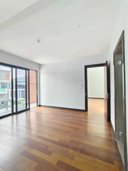 Semi-Detached House for Sale in Alam Nusantara (Setia Alam) - Ida Harun - Living Room - PropertyGuru.com.my