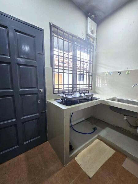 Bandar Uda Utama untuk Untuk Dijual - RM 620,000, Feb 2026 - Kitchen - PropertyGuru.com.my