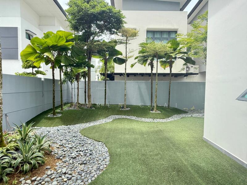 Bungalow for Sale in Johor Bahru (Johor) - Lauren Chai - Garden - PropertyGuru.com.my