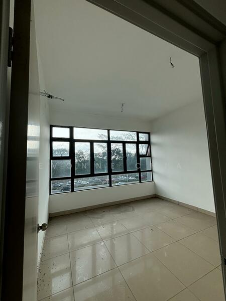 Service Residence for Sale at D'Summit Residences - Evonne Chia - Interior - PropertyGuru.com.my