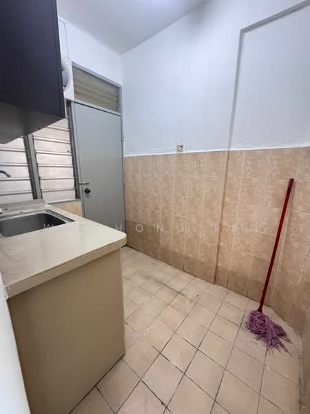 Taman Pinggiran Alma untuk Untuk Disewa - RM 700 /bulan, Mac 2026 - Kitchen - PropertyGuru.com.my