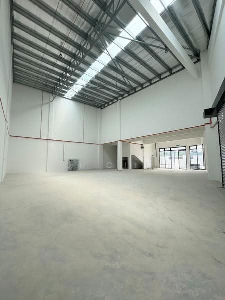 Cluster Factory for Sale in Akasia Business Park (Ulu Tiram) - Tom Chiew - Interior - PropertyGuru.com.my