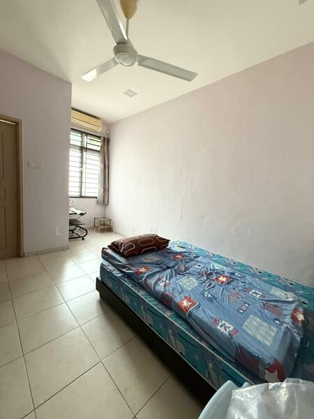 2-storey Terraced House for Sale in Skudai (Johor) - Lauren Chai - Bedroom - PropertyGuru.com.my