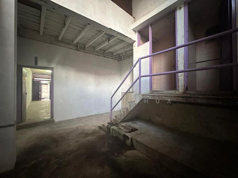 Shop for Sale in Kuching (Sarawak) - Alfred Chua - Interior - PropertyGuru.com.my