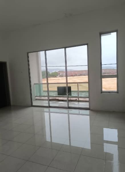 2-storey Terraced House for Sale in Seri Teruntum (Kuantan) - Jyn Yap - Living Room - PropertyGuru.com.my