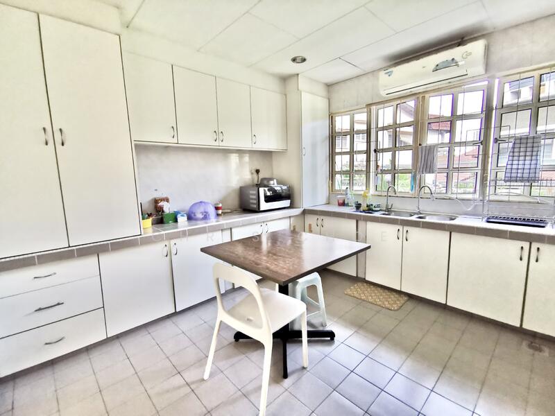 For Sale - Seksyen 17