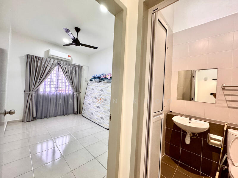 Rumah Teres 2-Tingkat untuk Dijual di Seksyen U13 (Setia Alam) - Jansen Khoo - Bedroom - PropertyGuru.com.my