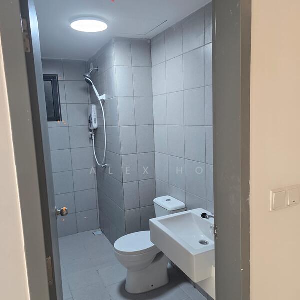 Condominium for Rent at E'Island Lake Haven @ Puchong - Alex Ho - Bathroom - PropertyGuru.com.my