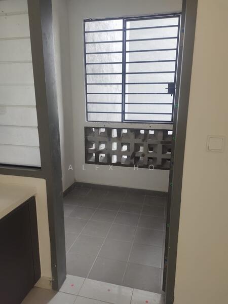 E'Island Lake Haven untuk Untuk Disewa - RM 1,400 /bulan, Apr 2026 - Interior - PropertyGuru.com.my