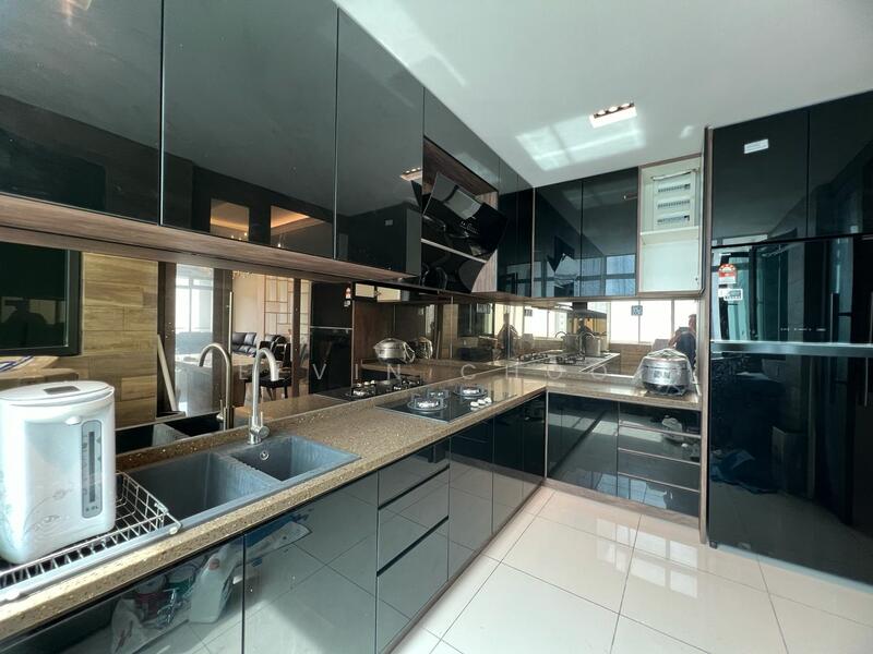 Marinox Sky Villas untuk Untuk Dijual - RM 950,000, Feb 2026 - Kitchen - PropertyGuru.com.my