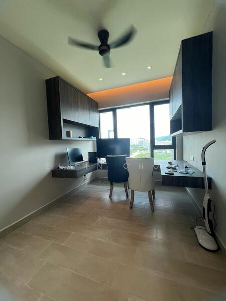 Marinox Sky Villas untuk Untuk Dijual - RM 950,000, Feb 2026 - Study - PropertyGuru.com.my