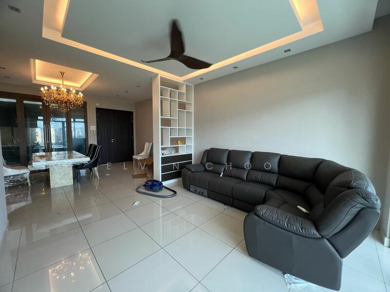 Marinox Sky Villas untuk Untuk Dijual - RM 950,000, Feb 2026 - Living Room - PropertyGuru.com.my