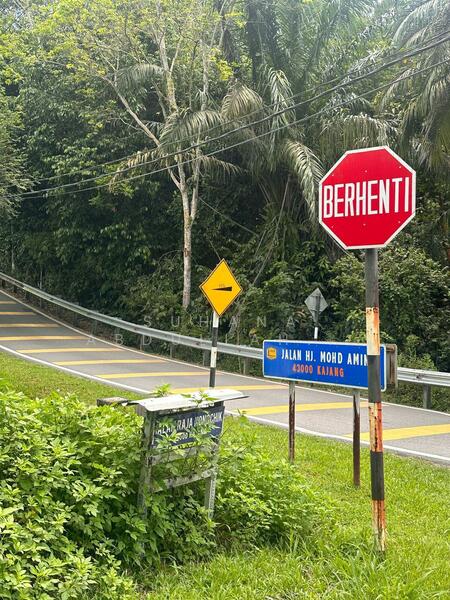 Untuk Dijual - Sungai Merab