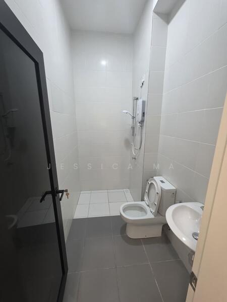 Attleborough / Tate Bilston 22'x65' @ Eco Botanic untuk Untuk Disewa - RM 4,900 /bulan, Mac 2026 - Bathroom - PropertyGuru.com.my