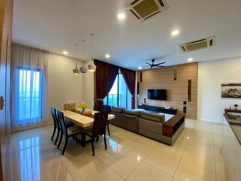 Condominium for Rent at The WaterEdge (Pinggiran Air) - Callie Yee - Living Room - PropertyGuru.com.my