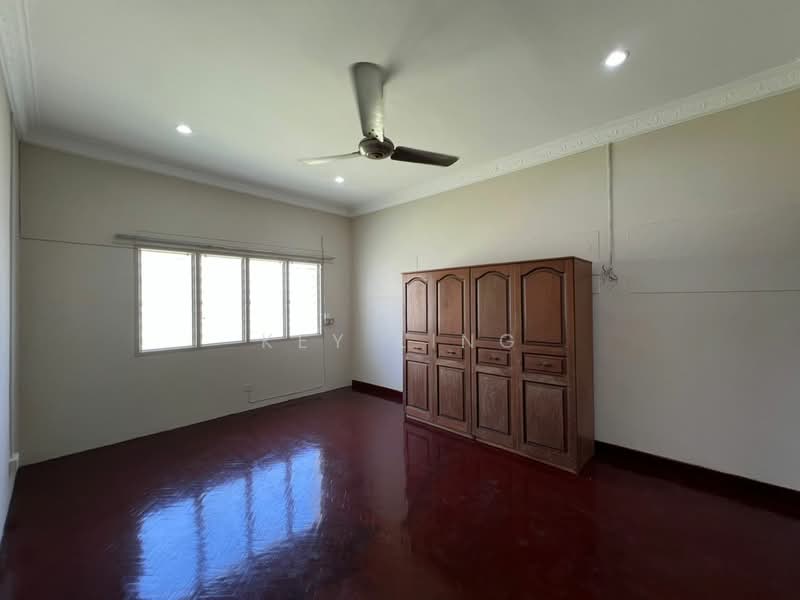 Bungalow for Rent in Seksyen 8 (Petaling Jaya) - Key Ling - PropertyGuru.com.my