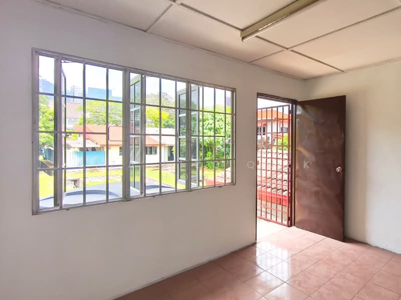 1.5-storey Terraced House for Sale in Seksyen 4 (Petaling Jaya) - Liza Tieo Quek Hoon - Interior - PropertyGuru.com.my