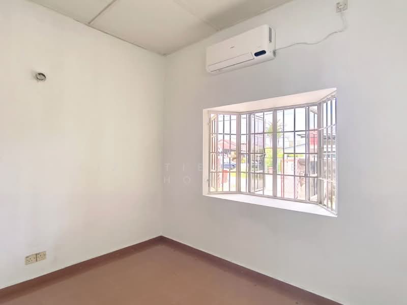 1.5-storey Terraced House for Sale in Seksyen 4 (Petaling Jaya) - Liza Tieo Quek Hoon - Interior - PropertyGuru.com.my