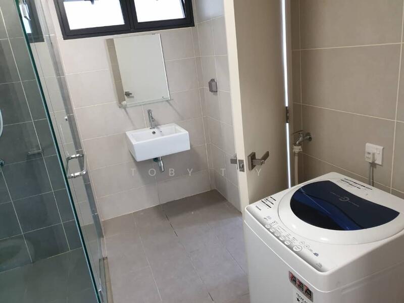 Solstice @ Pan'gaea untuk Untuk Disewa - RM 1,300 /bulan, Feb 2026 - Bathroom - PropertyGuru.com.my