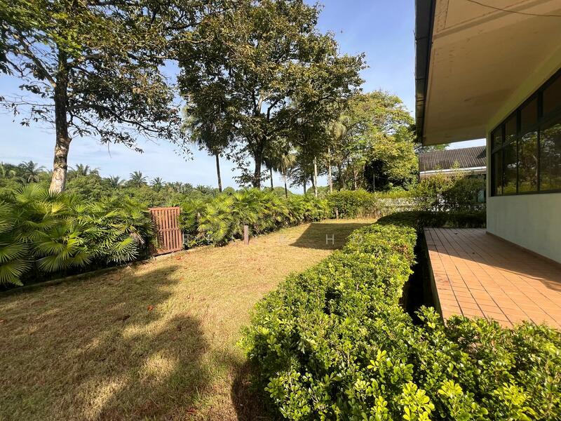 Untuk Dijual - Taman Anak Bukit