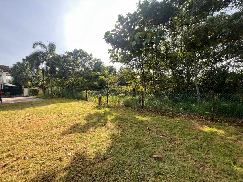 Untuk Dijual - Taman Anak Bukit
